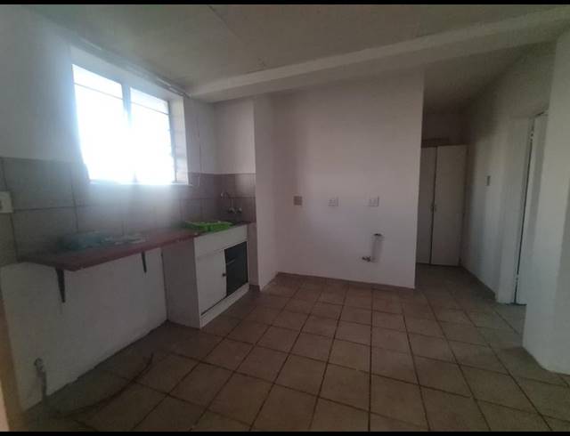 2 BEDROOM PROPERTY TO RENT IN LAUDIUM